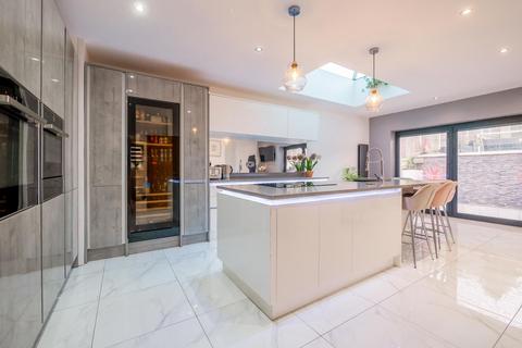 undefined, Mount Avenue, Rayleigh SS6