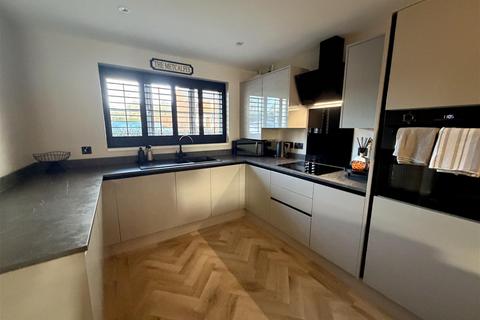 4 bedroom house for sale, Barnwell View, Houghton Le Spring DH4
