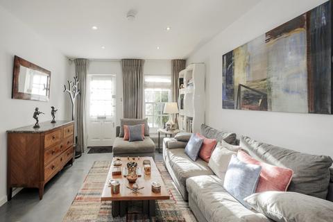 2 bedroom terraced house for sale, Burns Road, Battersea, SW11