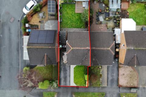 3 bedroom semi-detached house for sale, Edward Drive, Ashton-in-Makerfield, Wigan, WN4 8QU