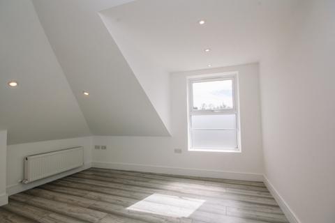 undefined, Carshalton Road, Sutton SM1