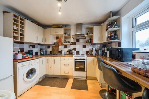 2 bedroom apartment for sale, The Cloisters, Frimley, Camberley, Surrey, GU16