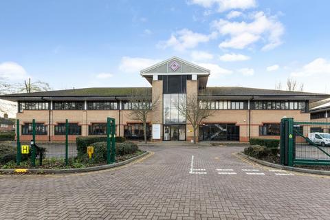 Office to rent, Frederick Pl High Wycombe HP11 1JU