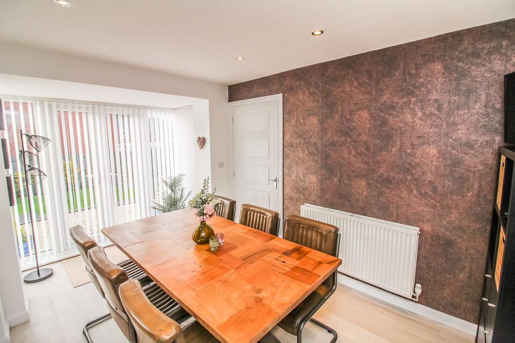 Dining Room Pic 3.