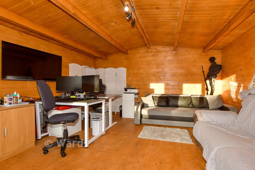 Workshop/Outbuildings