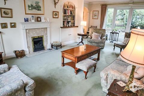 4 bedroom detached bungalow for sale, The Fairway, Burbage, Hinckley