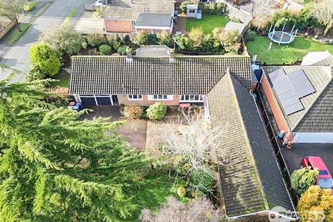 4 bedroom detached bungalow for sale, The Fairway, Burbage, Hinckley