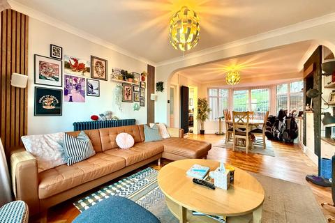 3 bedroom semi-detached house for sale, Cae Perllan Road, Newport NP20