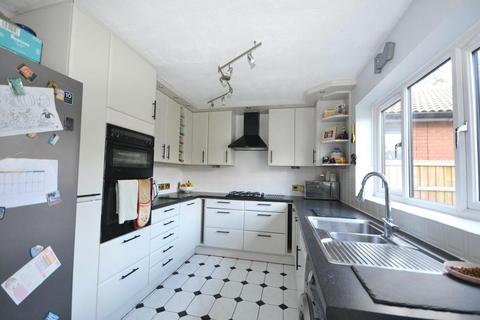 4 bedroom detached house for sale, Two Mile Ash, Milton Keynes MK8