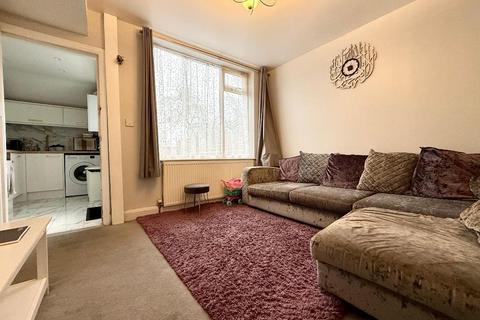 3 bedroom semi-detached house for sale, Wingate Road, Leagrave, Luton, Bedfordshire, LU4 8PP