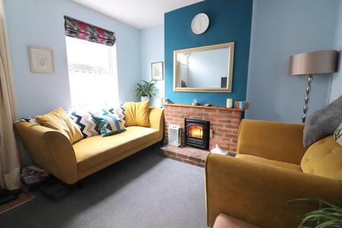 undefined, Luton LU2