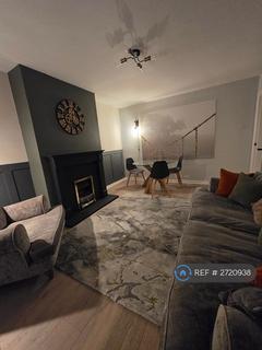 2 bedroom flat to rent, Prospect Road, Farnborough, GU14