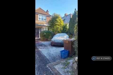undefined, Ship Lane, Farnborough, GU14