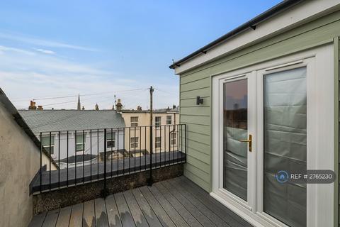 1 bedroom in a house share to rent, North Road West, Plymouth, PL1