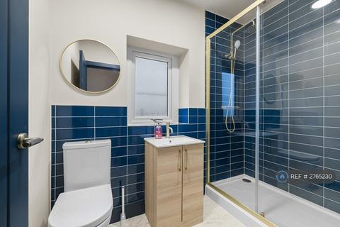 1 bedroom in a house share to rent, North Road West, Plymouth, PL1