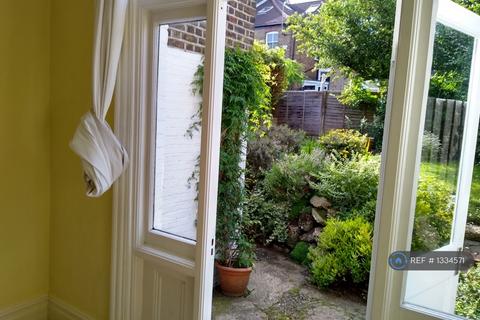 1 bedroom flat to rent, Lewisham, London, SE13