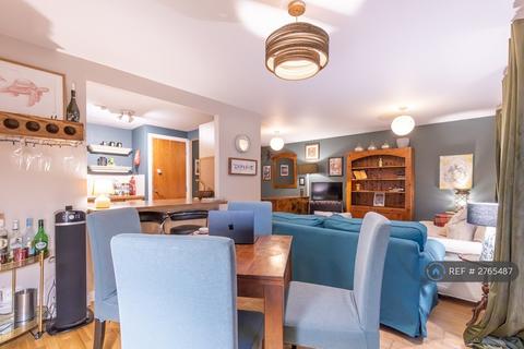 undefined, Valleyfield Street, Edinburgh, EH3