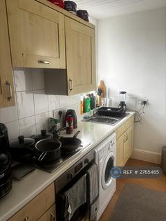 1 bedroom flat to rent, Fitzjohns Ave, London, NW3