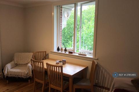 undefined, Fitzjohns Ave, London, NW3