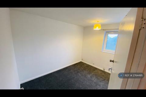 4 bedroom end of terrace house to rent, Salem Street, Southampton, SO15