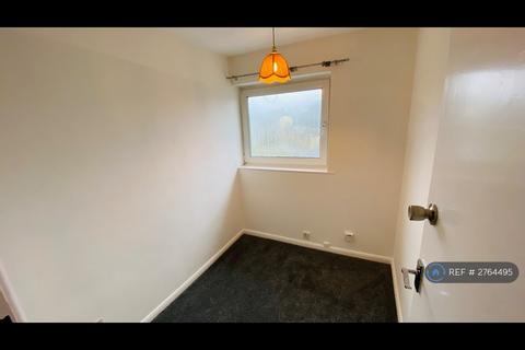 4 bedroom end of terrace house to rent, Salem Street, Southampton, SO15