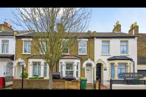 3 bedroom terraced house to rent, Stirling Road, London, E13