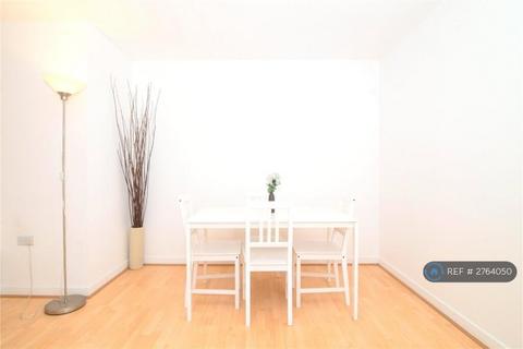 1 bedroom flat to rent, Buick House, Kingston Upon Thames, KT2