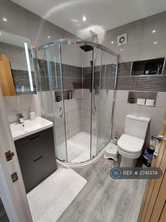 Bathroom 3