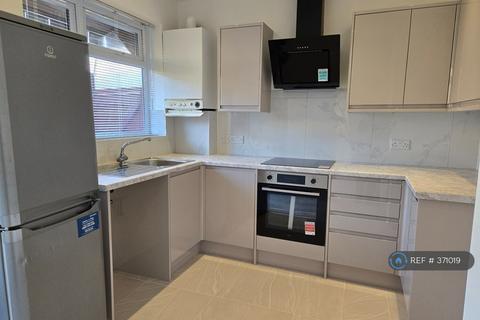 1 bedroom flat to rent, Ewart Grove, London, N22
