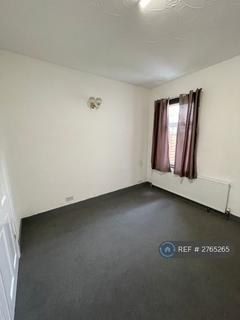 5 bedroom terraced house to rent, Michigan Avenue, London, E12