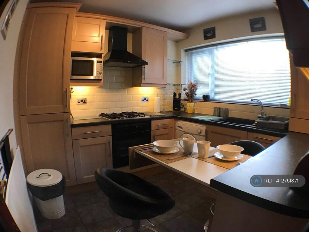 Fitted Kitchen