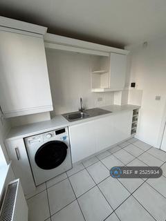 undefined, Beckets View, Northampton, NN1