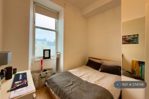 3 bedroom flat to rent, Berkeley Street, Glasgow, G3