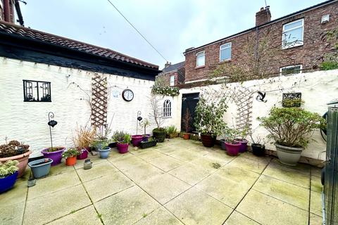 3 bedroom terraced house for sale, Halcyon Road, Oxton, Merseyside, CH41
