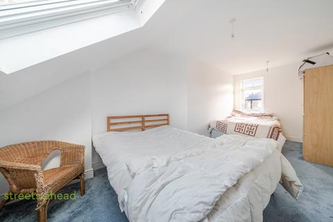 3 bedroom apartment for sale, Edridge Road, East Croydon, CR0