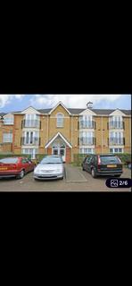 2 bedroom flat to rent - Draper Close, Isleworth TW7