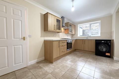3 bedroom terraced house for sale, Cwmbach, Aberdare CF44
