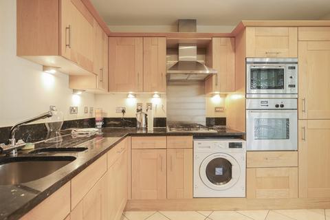 2 bedroom apartment for sale, Beckford Close, Warwick Road, W14