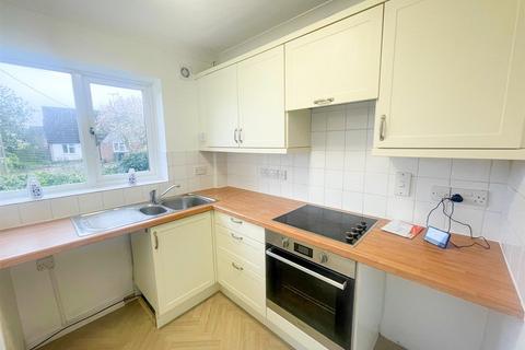 1 bedroom terraced house to rent, Roundacre, Halstead