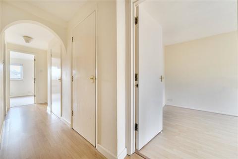 2 bedroom apartment for sale, Station Road, Redhill, Surrey