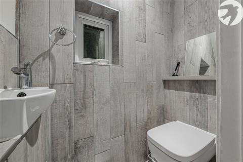 4 bedroom semi-detached house for sale, Fleet Road, Dartford, Kent, DA2