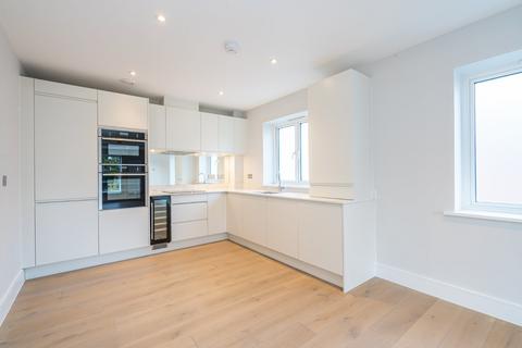 1 bedroom flat for sale, Packhorse Road, Gerrards Cross, Buckinghamshire