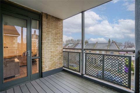 2 bedroom apartment for sale, Spring Grove, London, W4