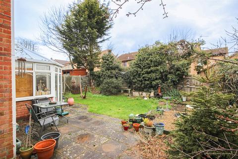 4 bedroom detached house for sale, Wells Road, Riseley, Bedford, Bedfordshire, MK44