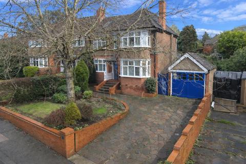 undefined, Cutenhoe Road, Luton, Bedfordshire, LU1