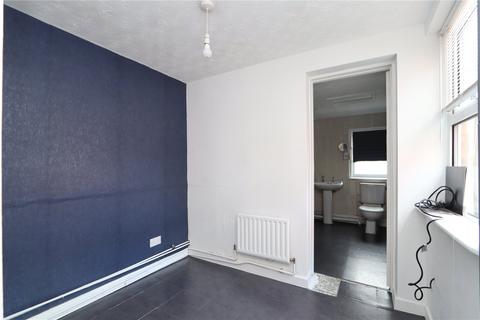 3 bedroom terraced house for sale, Cambridge Street, Wolverton, Milton Keynes, MK12