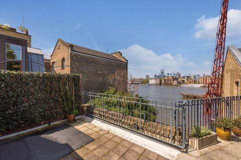 2 bedroom flat to rent, Granary House, 2 Hope Wharf, London, SE16