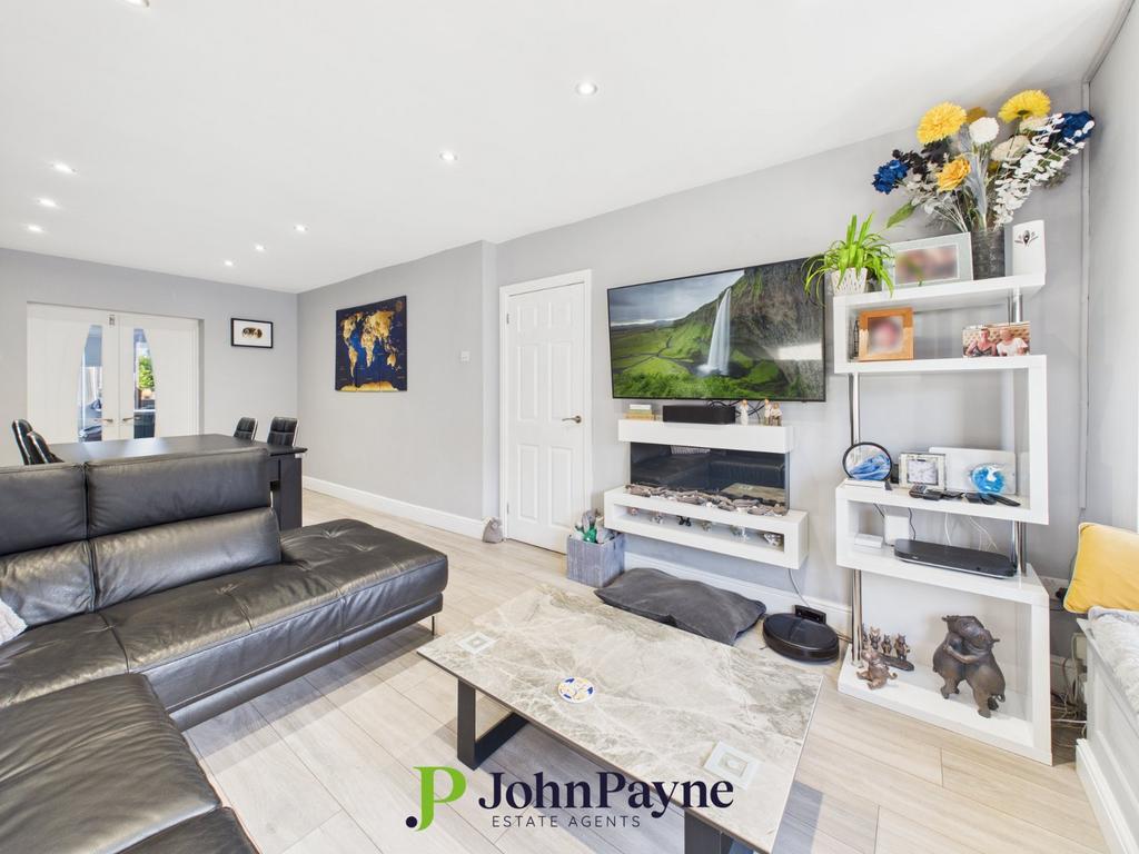 Living / Dining Room