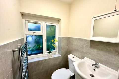 undefined, Inwood Road, Hounslow. TW3