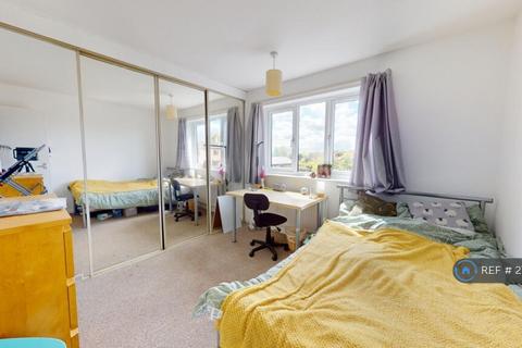 undefined, Lenton Manor, Nottingham, NG7
